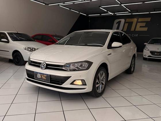 VOLKSWAGEN VIRTUS 1.0 200 TSI HIGHLINE AUTOMÁTICO VOLKSWAGEN VIRTUS 1.0 200 TSI HIGHLINE AUTOMÁTICO